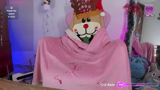 Snapshot of saralolo420 chatting on January 13, 1:22 am saralolo420 online show from January 13, 1:22 am