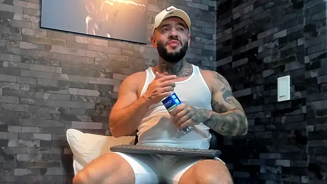 BruceDallas online show from March 29, 12:32 am