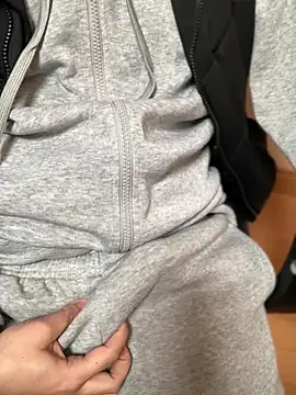 Snapshot of 114514hlove chatting on February 2, 1:23 am 114514hlove online show from February 2, 1:23 am