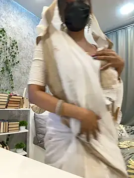 Snapshot of Monalisadon018 chatting on December 9, 6:35 pm Monalisadon018 online show from December 9, 6:35 pm