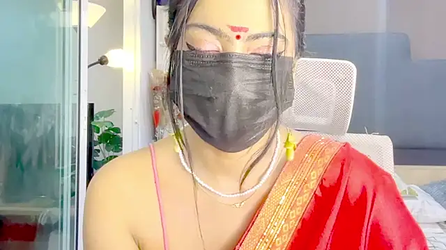 Snapshot of Monalisadon018 chatting on November 29, 5:10 am Monalisadon018 online show from November 29, 5:10 am