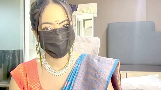 Snapshot of Monalisadon018 chatting on December 5, 12:47 pm Monalisadon018 online show from December 5, 12:47 pm