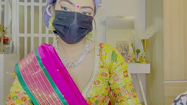 Monalisadon018 online show from April 14, 9:21 pm