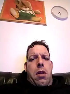 Knuffelstaaf123 online show from January 5, 1:45 am