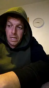 Knuffelstaaf123 online show from October 21, 3:57 pm