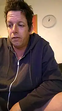 Knuffelstaaf123 online show from April 20, 1:14 pm