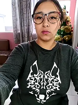 Snapshot of Cute_Penelope chatting on January 6, 12:13 pm Cute Penelope online show from January 6, 12:13 pm