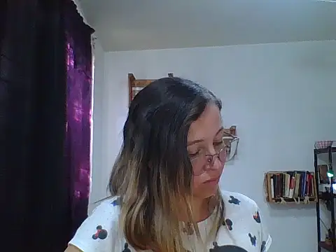 charlott ponce online show from November 4, 10:09 pm