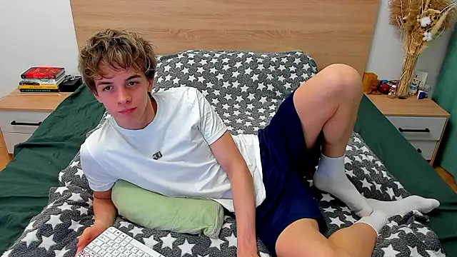 Fandi 777 online show from December 3, 7:43 am