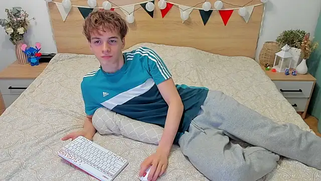 Fandi 777 online show from March 1, 4:15 am