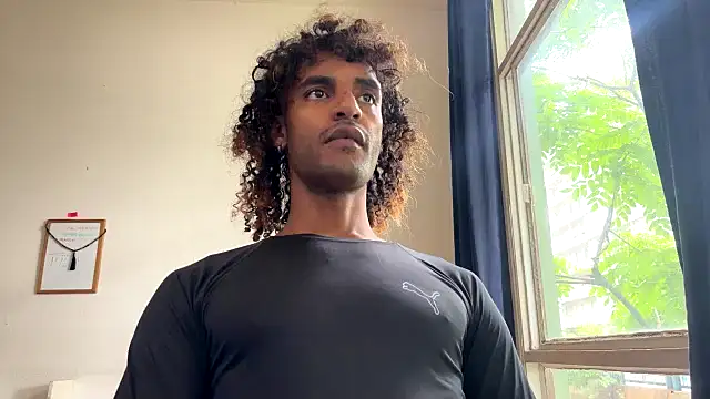 gerson173Hugo online show from February 11, 12:32 pm