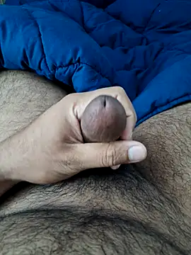 Snapshot of bobyyboyy1 chatting on October 19, 5:30 am bobyyboyy1 online show from October 19, 5:30 am