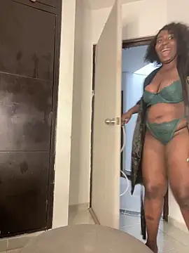 emilyrojas online show from October 17, 12:30 pm