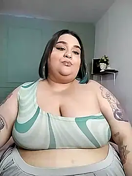 Snapshot of tiffany_laurens chatting on December 28, 8:26 am tiffany laurens online show from December 28, 8:26 am