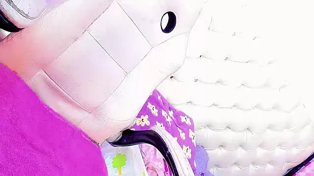 SexyEmmy 10 online show from December 28, 11:19 am