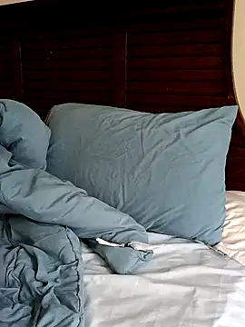 momentum2023 online show from September 18, 8:00 pm