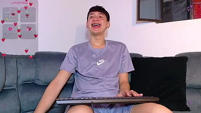 Mr daren  online show from October 9, 5:22 pm