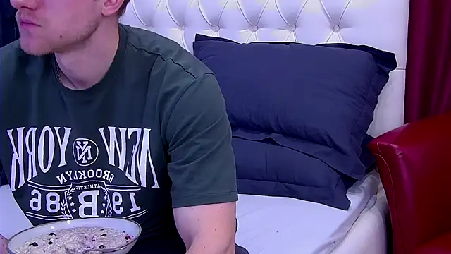 EthanPinkman online show from September 25, 4:16 am