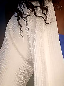 AmazonianMistress online show from March 17, 1:29 pm