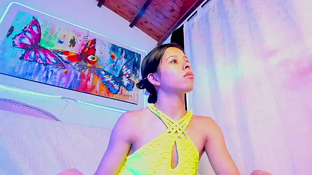 Snapshot of Katta150411 chatting on February 12, 3:01 am Katta150411 online show from February 12, 3:01 am