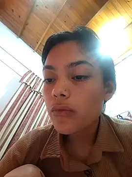 littlemelii online show from December 27, 11:42 pm