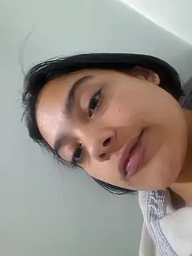 littlemelii online show from December 1, 11:21 pm