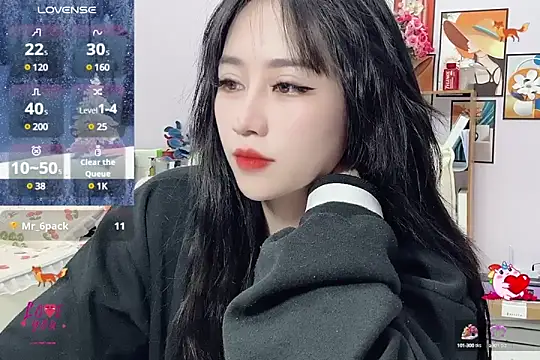  LLisa  online show from February 10, 5:30 pm