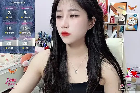  LLisa  online show from February 17, 9:19 pm