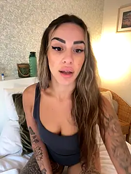 Alisa-Marie online show from November 7, 12:49 pm