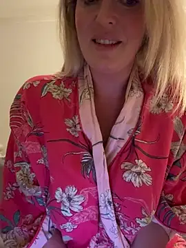 Snapshot of JodiSands chatting on March 17, 8:30 pm JodiSands online show from March 17, 8:30 pm