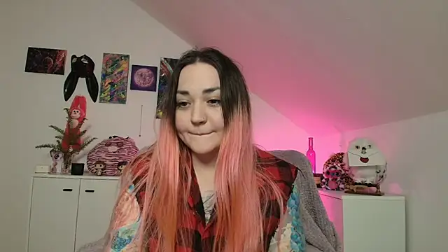 PinkHurricaneOfficial online show from April 11, 9:08 pm