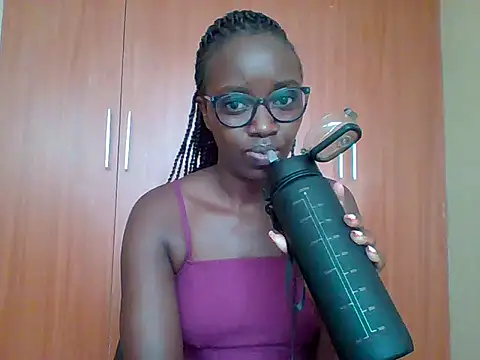 sexy darleen23 online show from April 5, 9:06 am