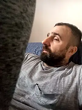 ivat80 online show from January 9, 7:33 am