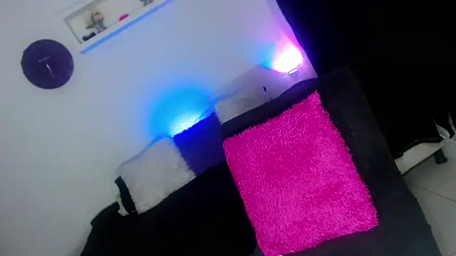 Snapshot of Ari_Tss chatting on March 14, 6:50 pm Ari Tss online show from March 14, 6:50 pm