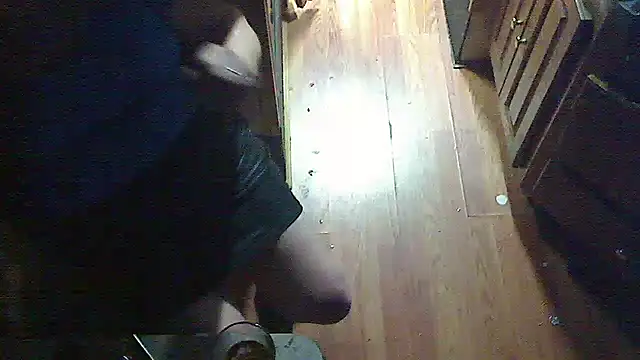 jessicalove99 online show from December 22, 4:06 am