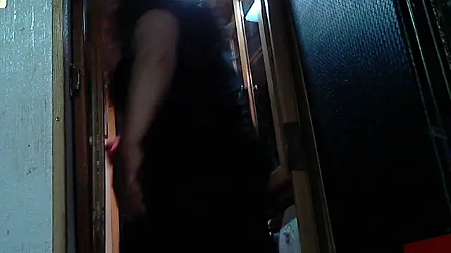 Snapshot of jessicalove99 chatting on April 12, 4:23 pm jessicalove99 online show from April 12, 4:23 pm