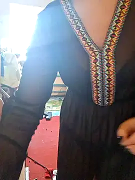  Kitti  online show from December 14, 6:56 am