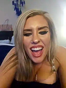 Snapshot of ellieconradxo chatting on January 14, 3:53 am ellieconradxo online show from January 14, 3:53 am