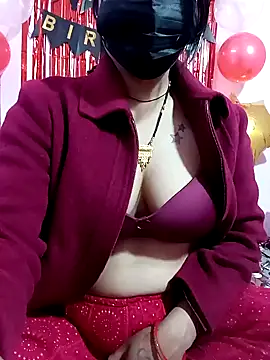 Snapshot of Beauty-khan chatting on January 2, 2:46 pm Beauty-khan online show from January 2, 2:46 pm