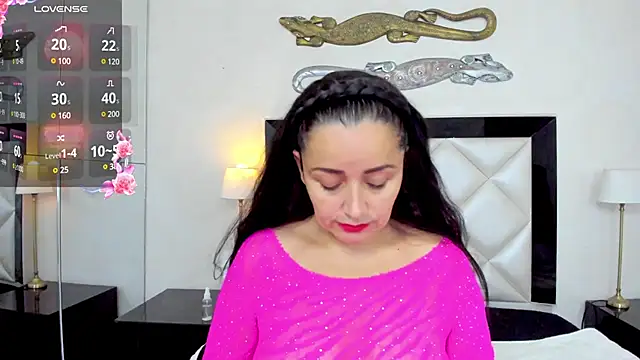  luna  sweet  online show from March 3, 3:52 am