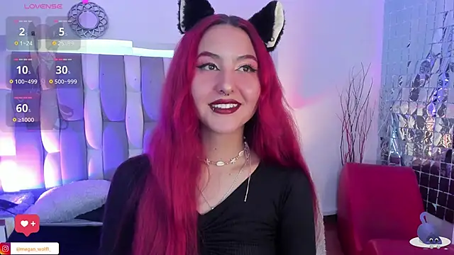Snapshot of Megan_wolf1_ chatting on March 22, 4:45 am Megan wolf1  online show from March 22, 4:45 am