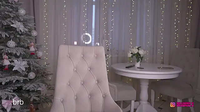  Moon  Shine  online show from December 14, 4:07 am