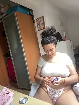 Snapshot of rafamarianoofc chatting on March 5, 4:13 pm rafamarianoofc online show from March 5, 4:13 pm