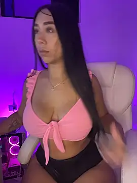 Snapshot of nyna_1 chatting on April 24, 11:51 pm nyna 1 online show from April 24, 11:51 pm