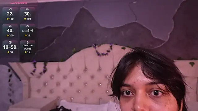 Snapshot of AmberGreyy_ chatting on April 21, 5:17 pm AmberGreyy online show from April 21, 5:17 pm