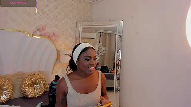 Snapshot of IsabellaBromsS chatting on September 16, 8:43 pm IsabellaBromsS online show from September 16, 8:43 pm