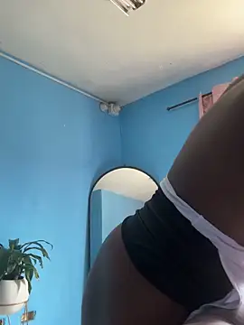 IsabellaBromsS online show from March 28, 5:23 pm