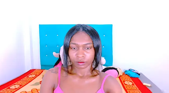 Snapshot of ladypussy69 chatting on December 14, 1:39 am ladypussy69 online show from December 14, 1:39 am