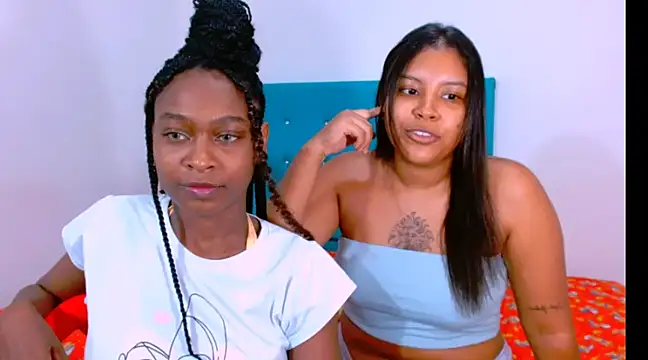 Snapshot of ladypussy69 chatting on February 7, 3:19 pm ladypussy69 online show from February 7, 3:19 pm