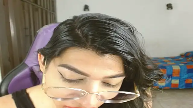 engielphoenis14 online show from October 11, 10:19 pm